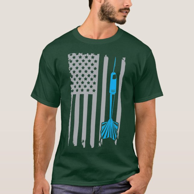 Camiseta Vintage Jogando Dart American Flag Tee Graphic (Frente)