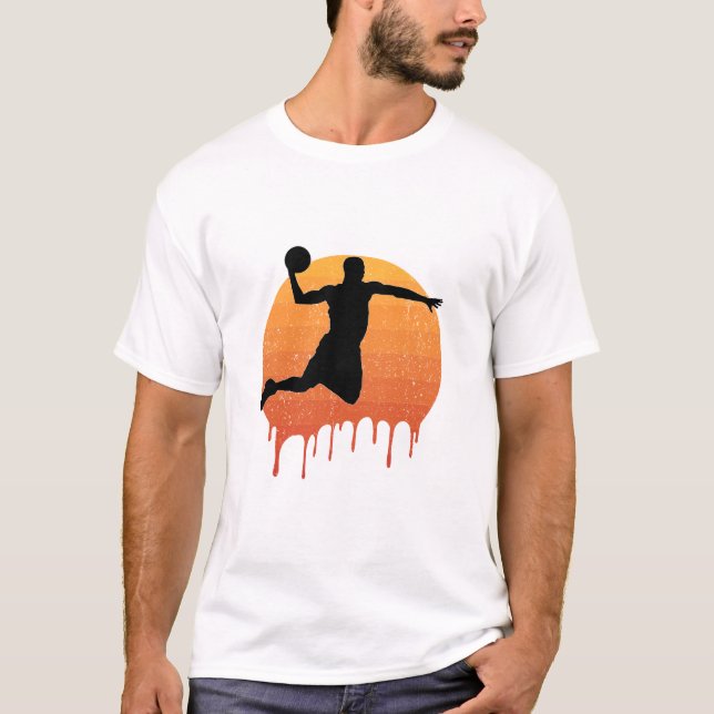 Camiseta Vintage Man Pulando Com Basquete (Frente)