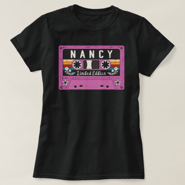 Camiseta Vintage Nancy Name T-Shirt (Frente do Design)