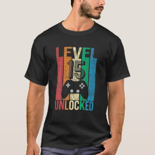Camiseta Vintage Nível 15 Gamer 15 Birthda Desbloqueado