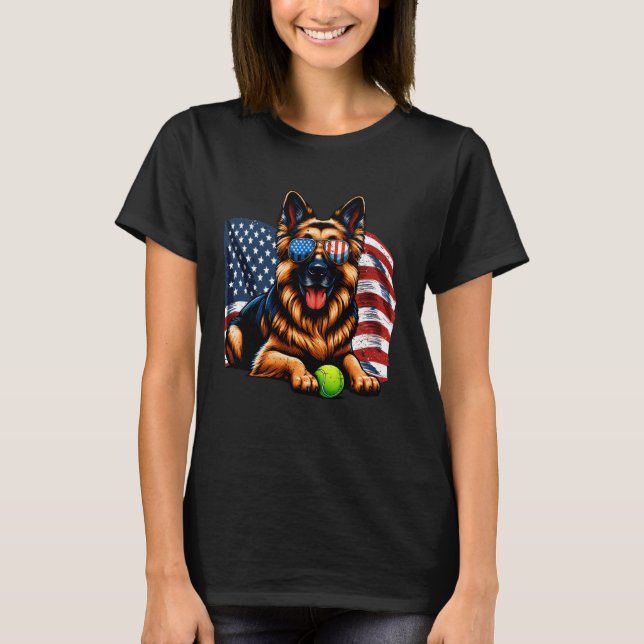 Camiseta Vintage Patriotic German Shepherd Tennis USA Flag  (Frente)
