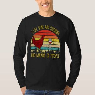 Camiseta Vintage Retro Eu Gosto de Vinho e Galinhas Bebendo