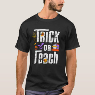 Camiseta Vintage Retro Halloween Trick Ou Teach Ghost Teach