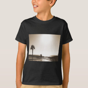 Camiseta vintage retrô píer de san clemente califórnia sépi