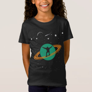 Camiseta Vintage Retro Skateboarder No Sistema Solar Saturn