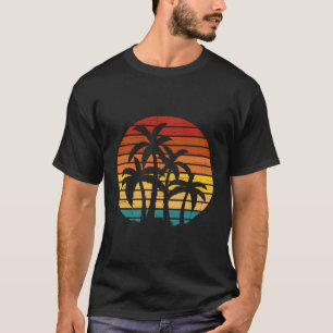 Camiseta Vintage Retro Sunset Black Beach Palm Trees Cute G