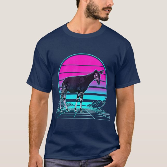 Camiseta Vintage Retro Sunset Okapi (Frente)