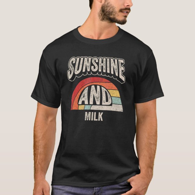 Camiseta Vintage Retro Sunshine E Milk Summer (Frente)