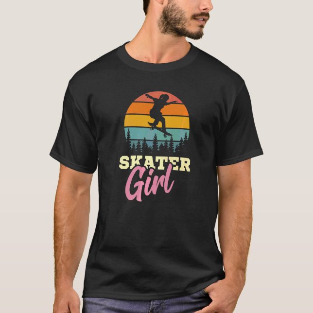 Camiseta Vintage Skater Girl Skateboarder Skateboard Skateb (Frente)