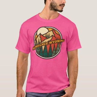 Camiseta Vintage Sundance Wyoming Mountain Hiking Souvenir