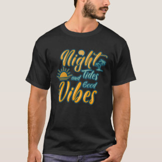 Camiseta Vintage Surfer Retro Surfing Beach Summer Vacation