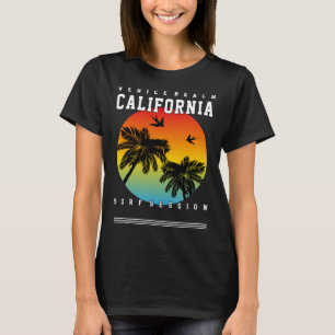 Camiseta Vintage Surfer Retro Surfing Beach Summer Vacation