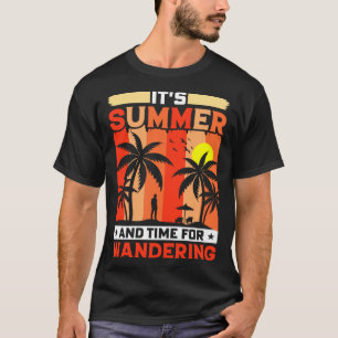 Camiseta Vintage Surfer Retro Surfing Beach Summer Vacation