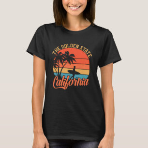 Camiseta Vintage Surfer Retro Surfing Beach Summer Vacation