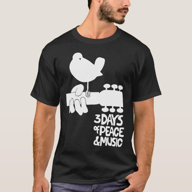 Camiseta Vintage Woodstock Dark Music Fest T Shirt (Frente)