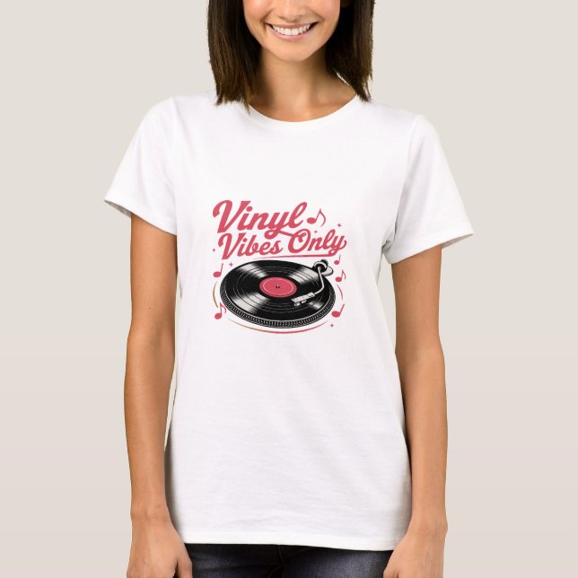 Camiseta Vinyl Vibes Apenas - Retro Record Player Design (Frente)