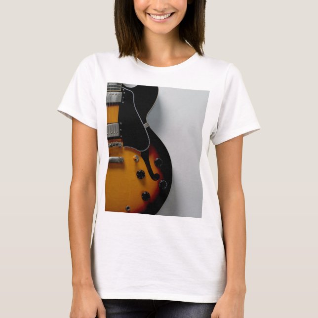 Camiseta Violão acústico bonito (Frente)