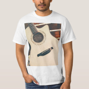 Camiseta Violão acústico bonito