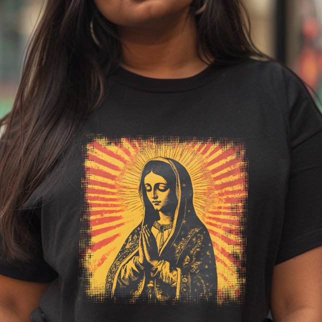 Camiseta Virgen de Guadalupe (Fusing iconic imagery with a modern eclectic style.)