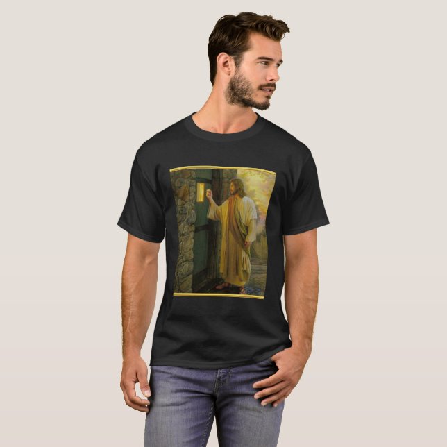 Camiseta Visitação ao amanhecer Jesus batendo em uma porta  (Frente Completa)