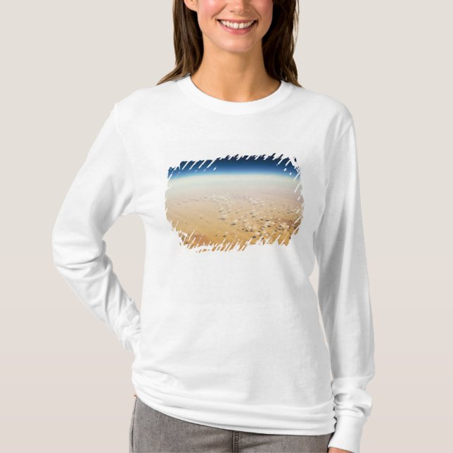 Camiseta Vista aérea de um deserto (Frente)