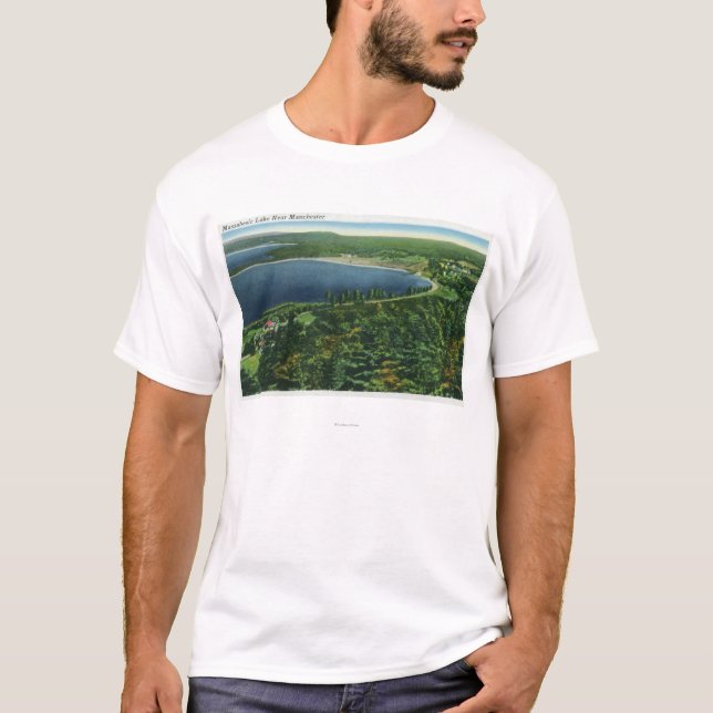 Camiseta Vista aérea do lago Massabesic perto da cidade (Frente)