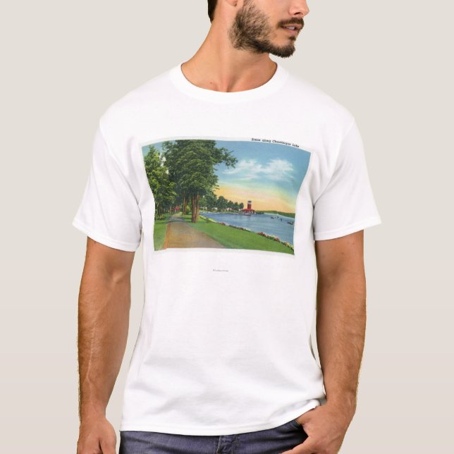 Camiseta Vista cénico ao longo do lago (Frente)