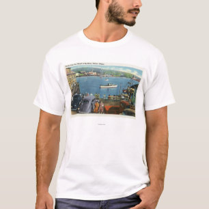 Camiseta Vista cénico do cais, dos barcos e dos carros