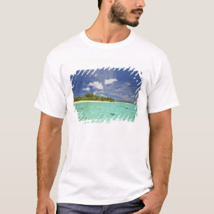 Camiseta Vista da Ilha de Funadoo a partir de Funadovilligi
