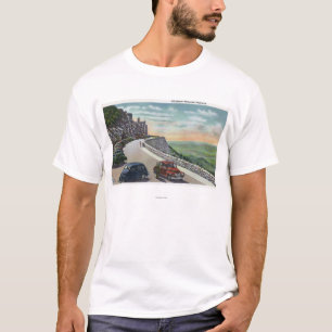 Camiseta Vista de carros velhos no memorial Hwy de