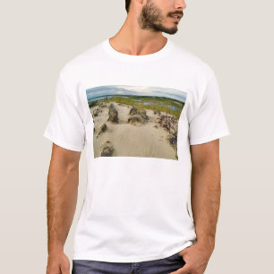 Camiseta Vista de um topo de colina arenoso de lagos e coli