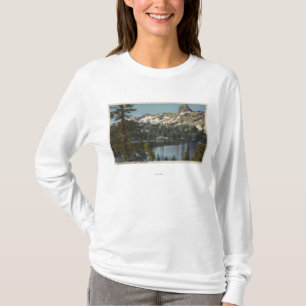 Camiseta Vista do lago George & da serra alta