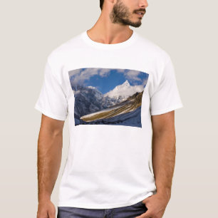 Camiseta Vista do Monte Jichu Drake, Butão.
