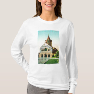 Camiseta Vista exterior da igreja memorável em Stanford U