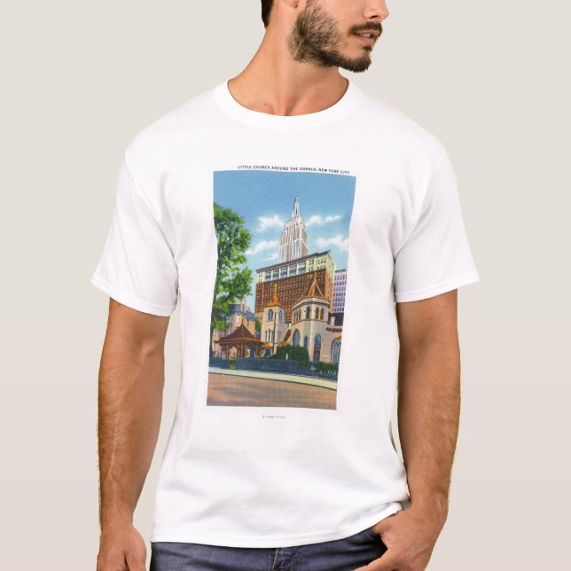 Camiseta Vista exterior de pouca igreja em torno do (Frente)