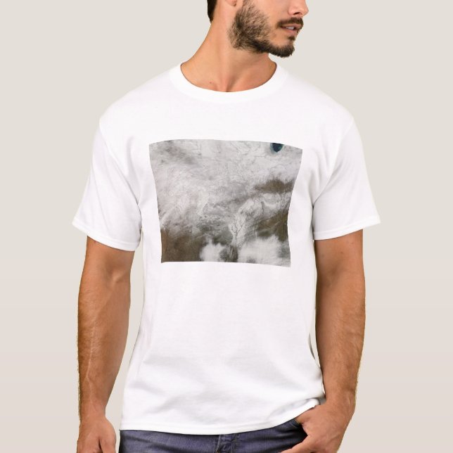 Camiseta Vista por satélite de uma forte tempestade de inve (Frente)