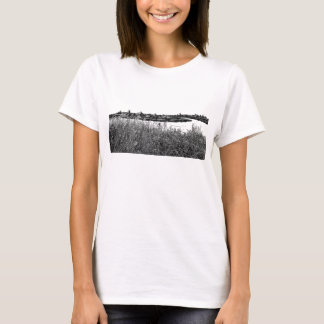 Camiseta Vista Rural - Ilustração Minimalista