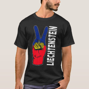 Camiseta Vitória Retroativa Dois Dedos Listenstaine Bandeir