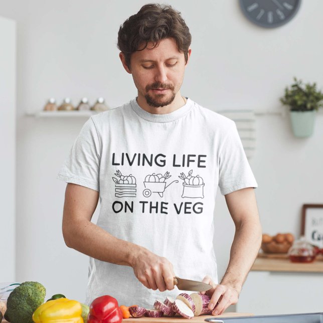 Camiseta Vivendo A Vida No Veg (living life on the veg shirt)