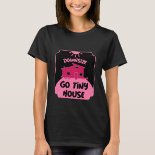 Camiseta Vivendo em Casas Pequenas - Lar Minúsculo