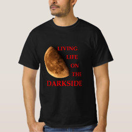 Camiseta Vivendo No Horror Da Lua Escura