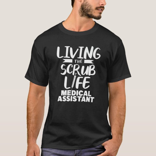 Camiseta Vivendo O Assistente Médico Da Vida Escrupulosa (Frente)