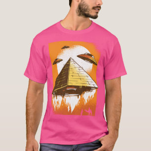 Camiseta Voando na Pirâmide Ufo I Aliens Ufo Dia Ufo