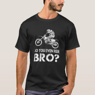 Camiseta Você até anda, Irmão Engraçado, Bicando Presen