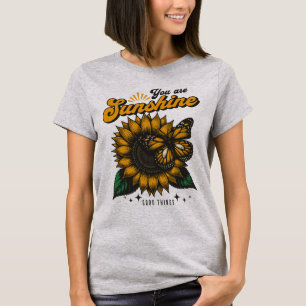 Camiseta Você é Luz do Sol - Girassol e Borboleta