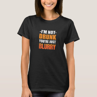Camiseta Você é Só uma Pessoa Alcoólatra Turva