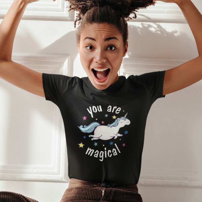 Camiseta Você É Um Unicórnio Mágico (Criador carregado)