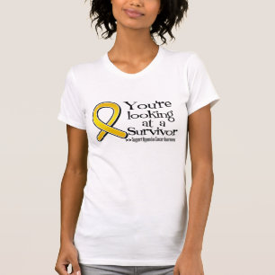 Camiseta Você está olhando para um Sobrevivente de câncer d