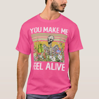 Camiseta Você Me Faz Sentir Vivo Caveira Engraçada Jardim P
