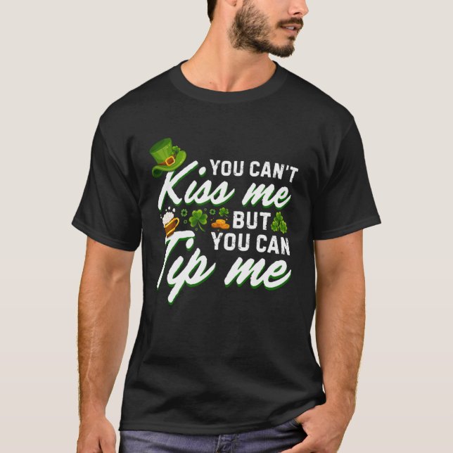 Camiseta Você não pode me beijar, mas você pode me dar uma  (Frente)